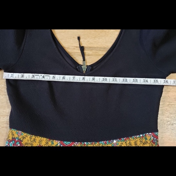 Maeve Anthropologie Fit Flare V Neckline Dress 8 - Picture 4 of 6